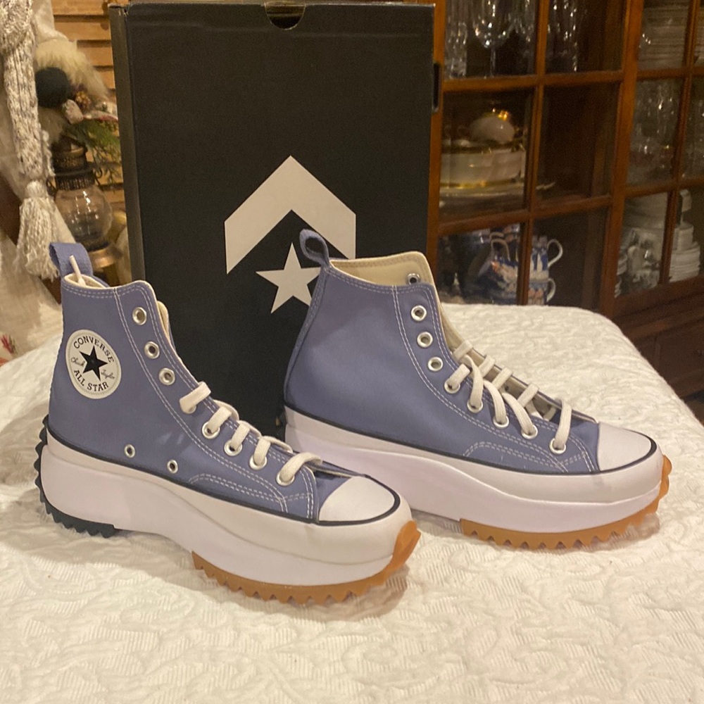 Converse NIB  Chuck Taylor Cruise seasonal skate lavender canvas women’s 9